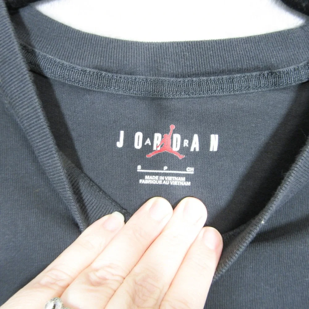 Air Jordan Embroidered Logo T-Shirt Mens Small Jumpman Casual Sport Black Fade